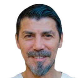 Player: Ceyhun Eriş