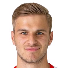 M. Mróz